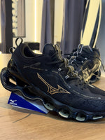 TÊNIS MIZUNO PRO 13 PRETO/GOLD