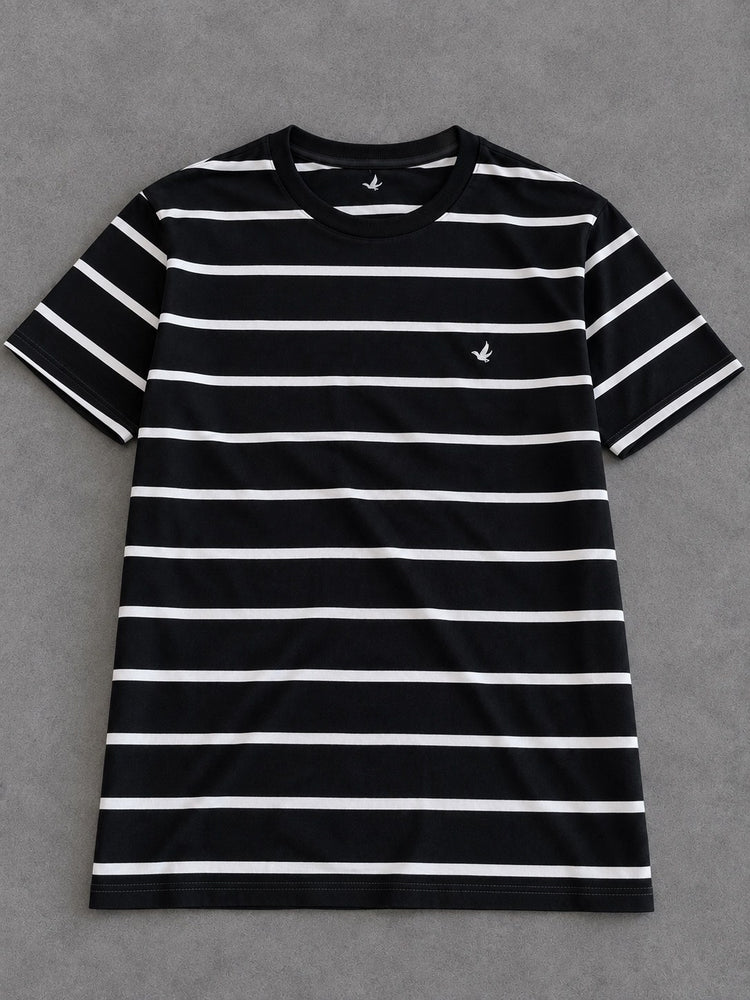 CAMISETA BROOKSFIELD PRETA LISTRA BRANCA