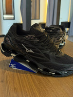 TÊNIS MIZUNO PRO 6 PRETO CAMALEÃO