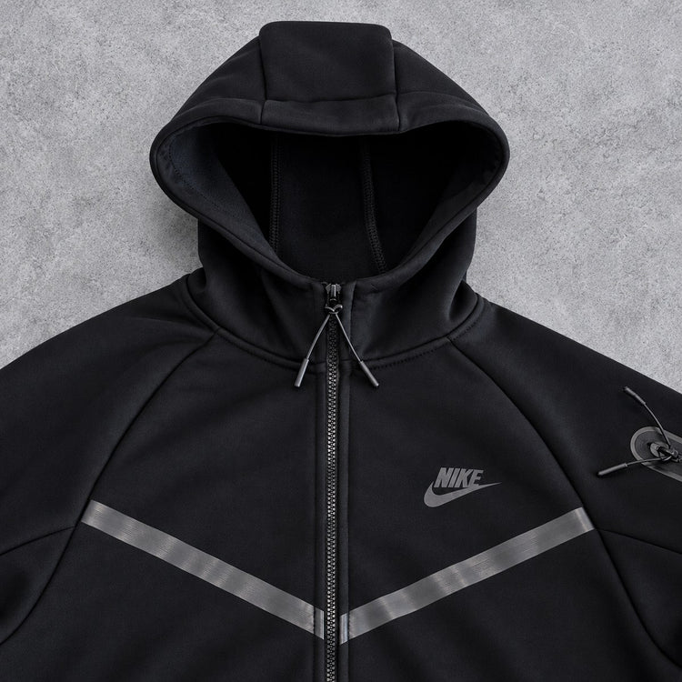 BLUSA NIKE TECH FLEECH PRETA