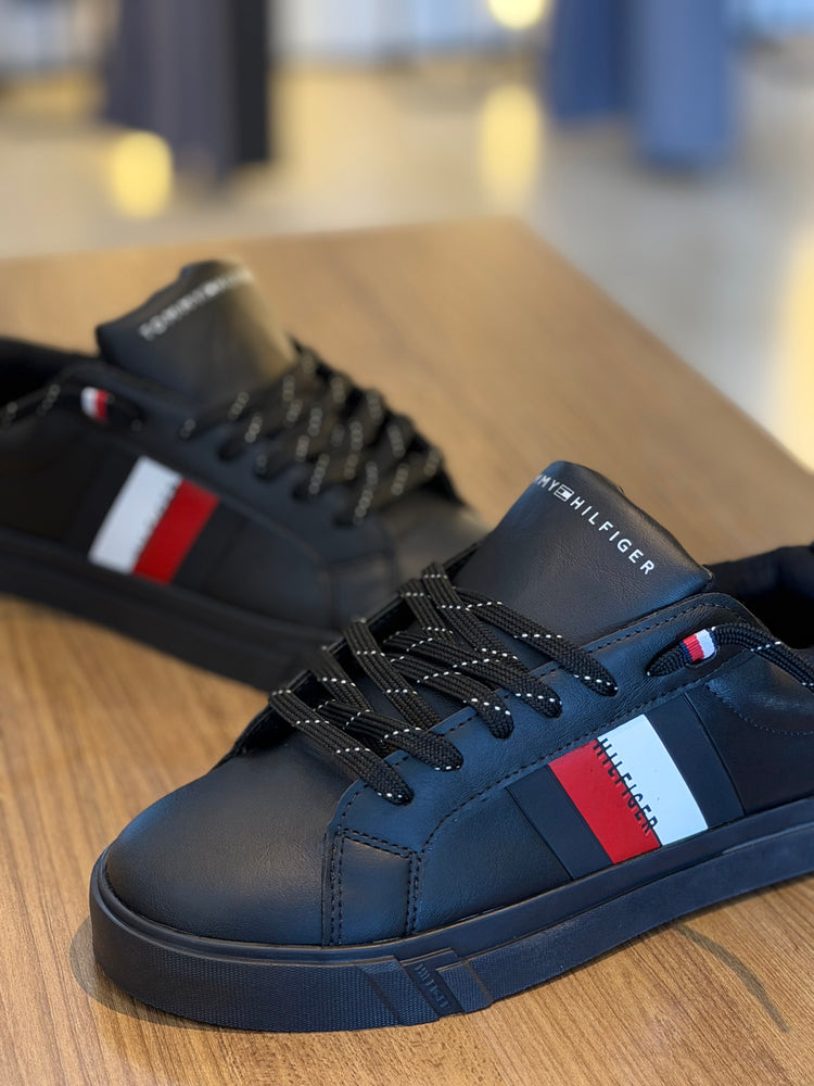 TÊNIS TOMMY DINO PRETO/PRETO